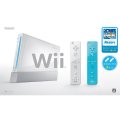 Wii本体 (シロ) Wiiリモコンプラス2個、Wiiスポーツリゾート同梱